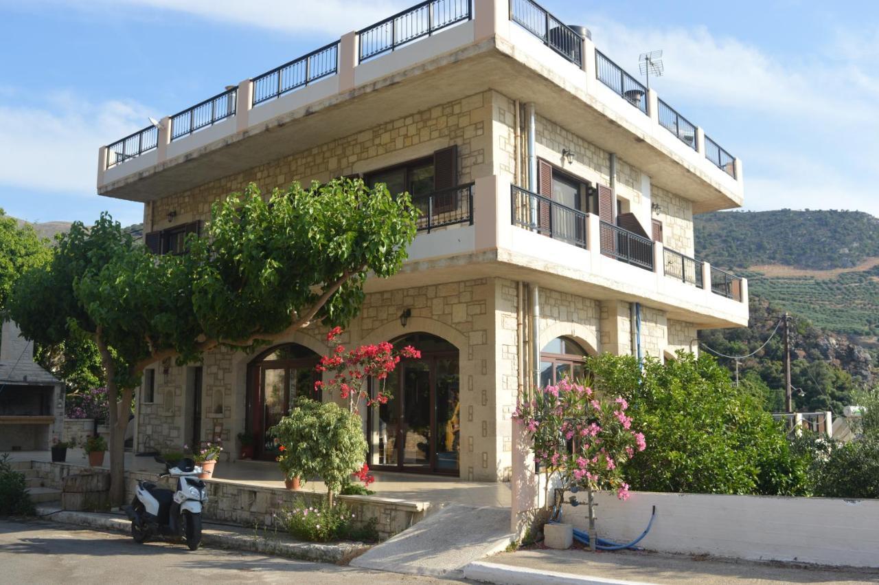 Ariadni Apartments Sfinarion Luaran gambar